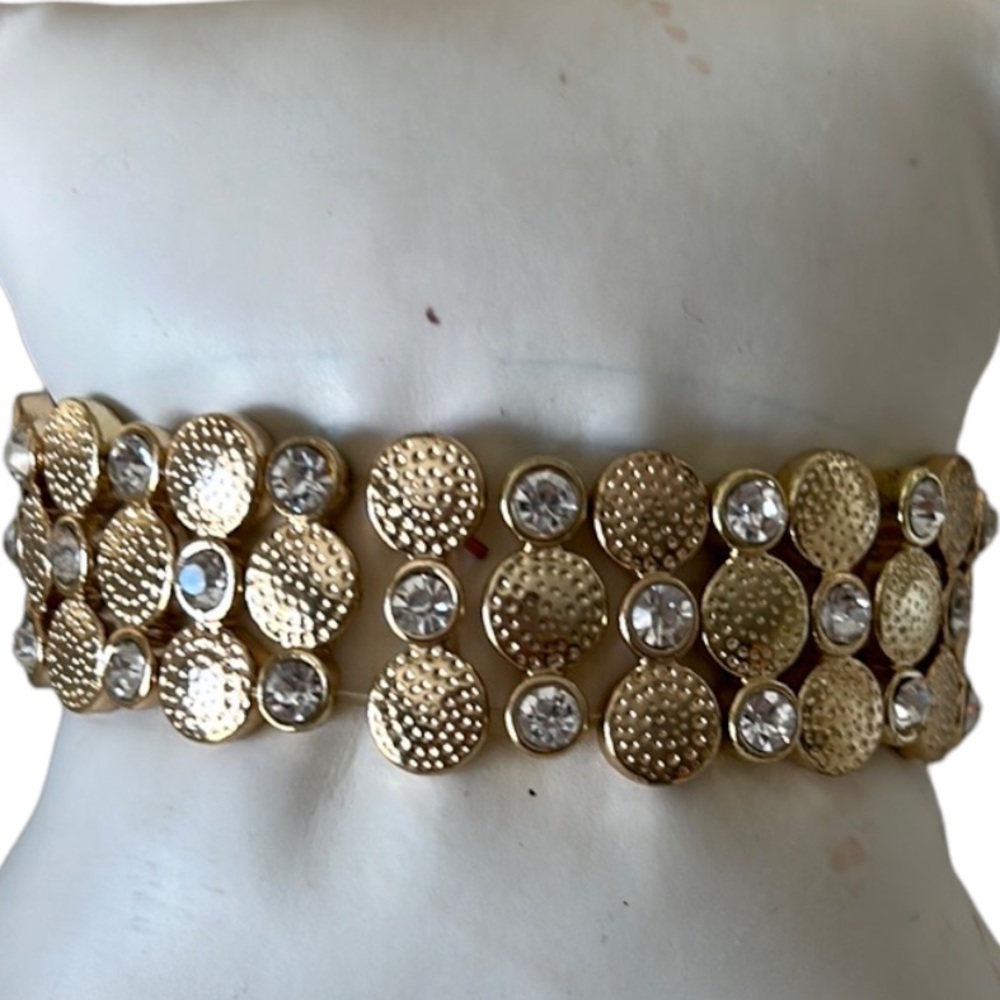 GOLD BRACELET 3 layers one size